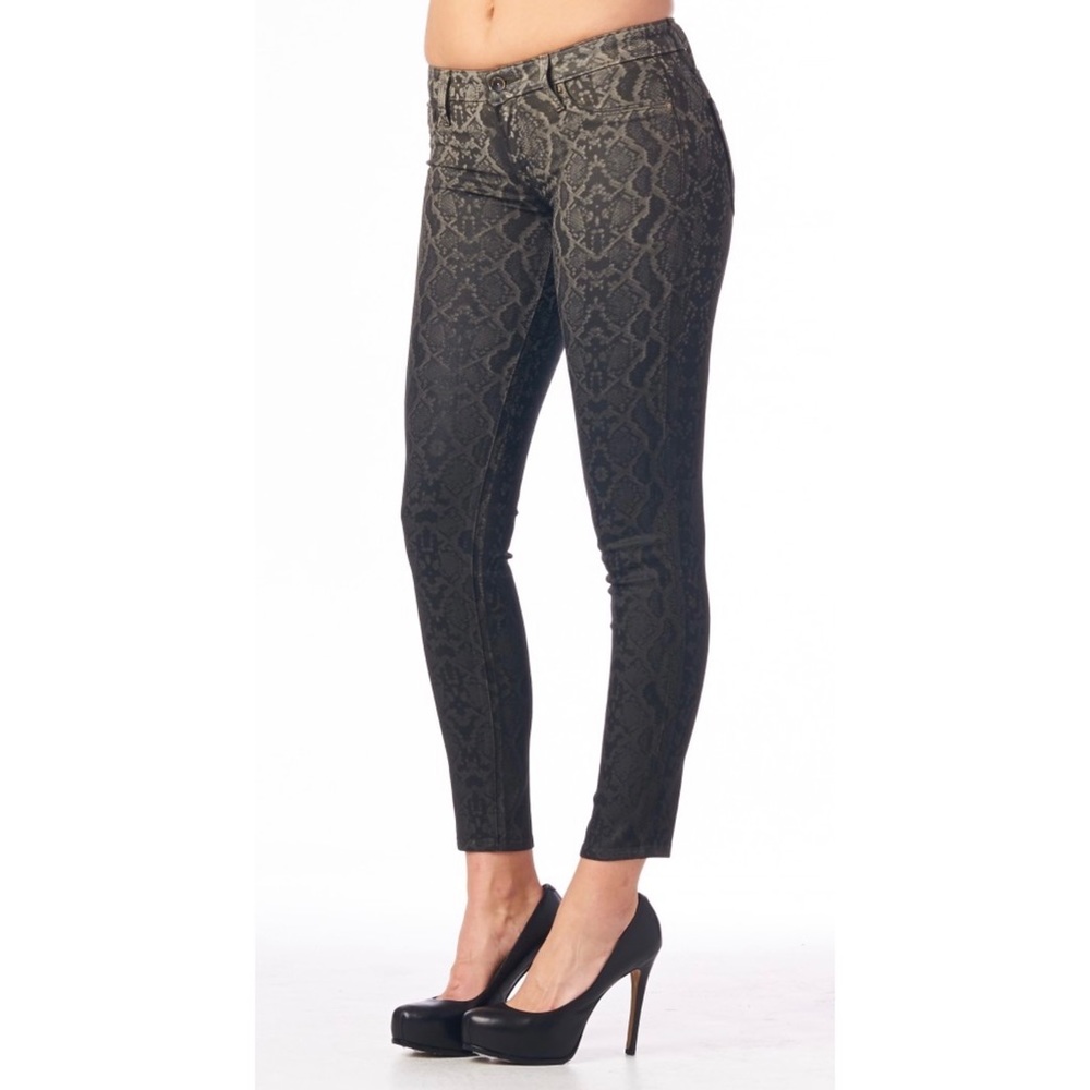 Cult of Individuality Ombré Snakeskin Print Teaser Skinny Jeans Size 29